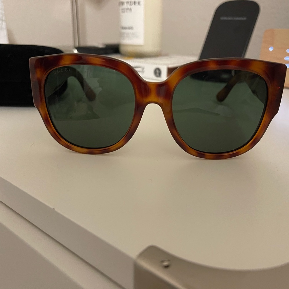 Gucci Like New Squared Round Sunglasses GG142SA Havana Brown Green Lens